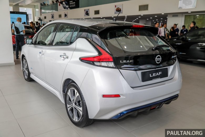 Ниссан леаф 2019