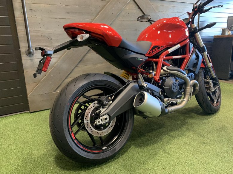 Дукати монстр