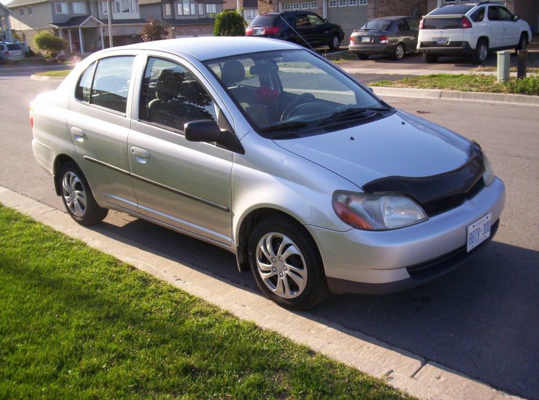 Toyota echo 2001