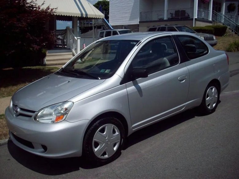 Toyota echo 2003
