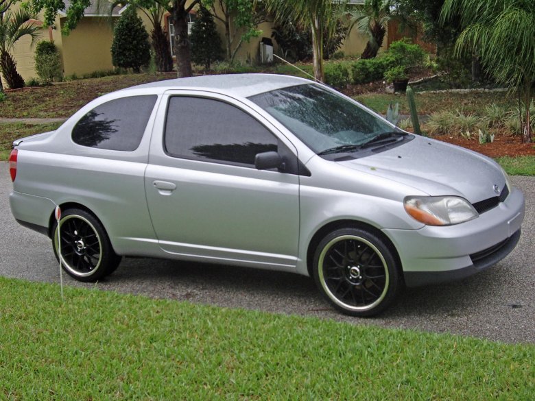 Toyota echo 2002
