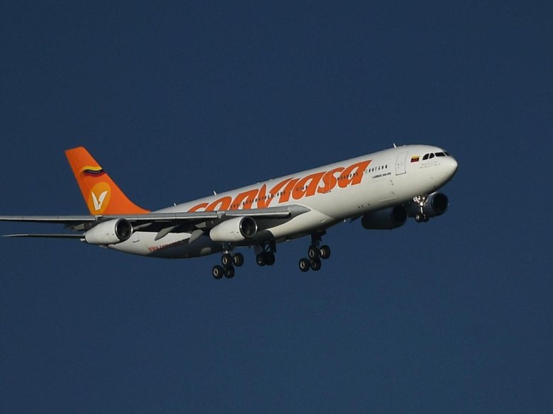 Самолет conviasa