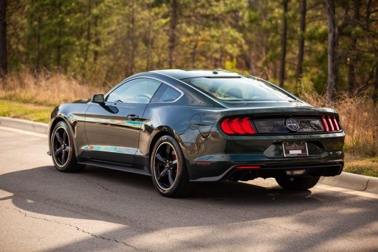 Ford mustang bullitt 2020