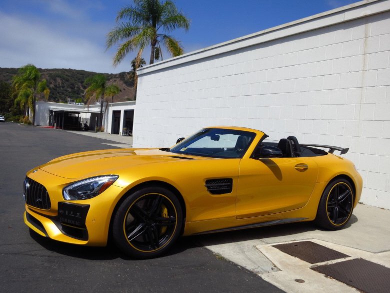 Mercedes amg gt roadster