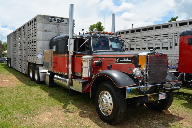 1955 kenworth 523 bullnose