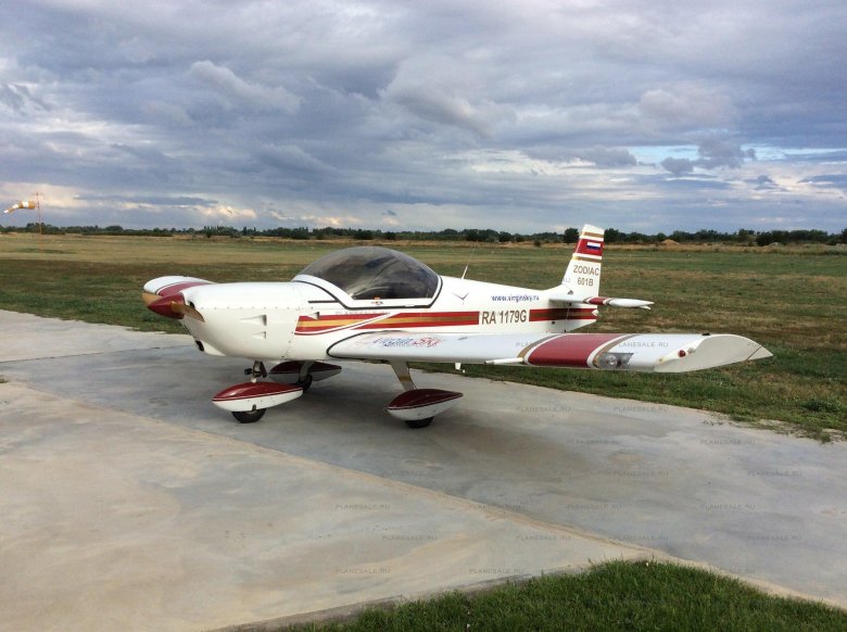 Самолет российский
