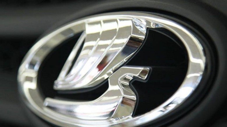 Эмблема автомобиля