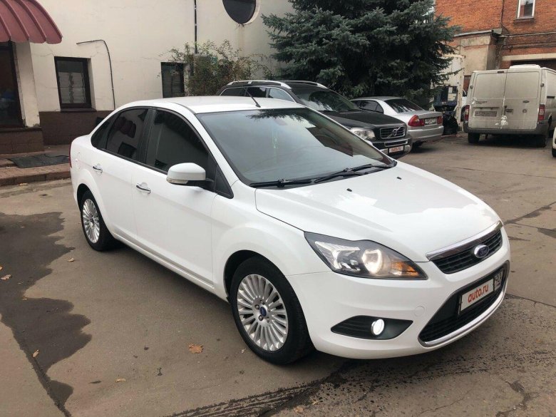 Форд фокус 2 рестайлинг белый