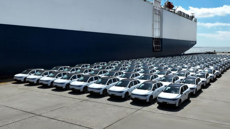 Китайская электромобиль