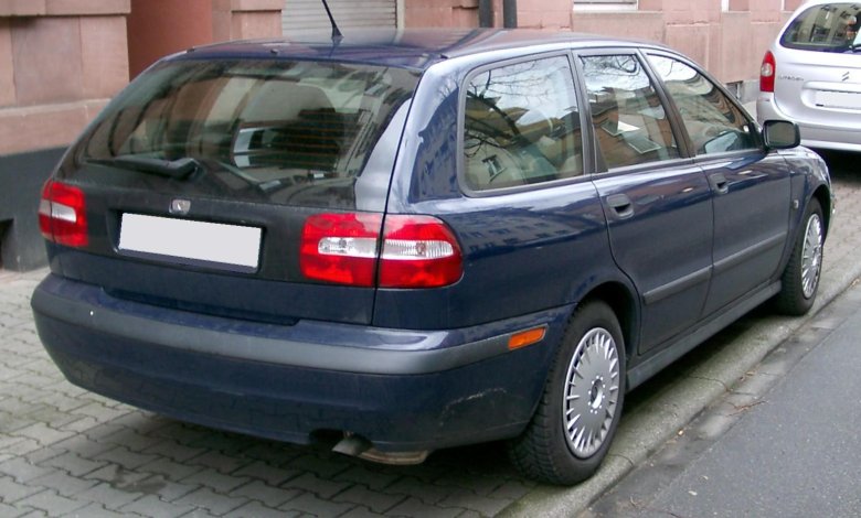Volvo v40 2008