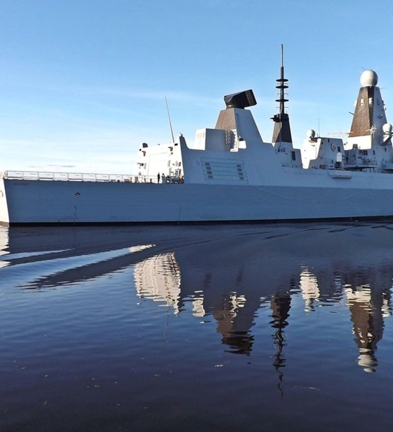 Эсминец дэринг вмс великобритании