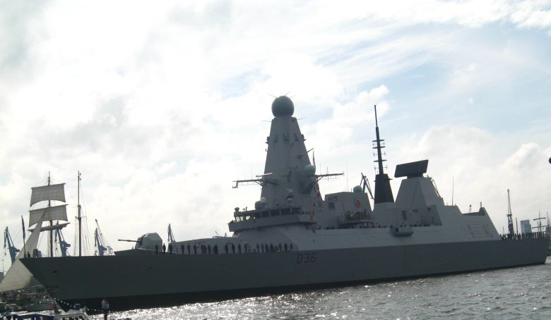 Эсминец дэринг вмс великобритании