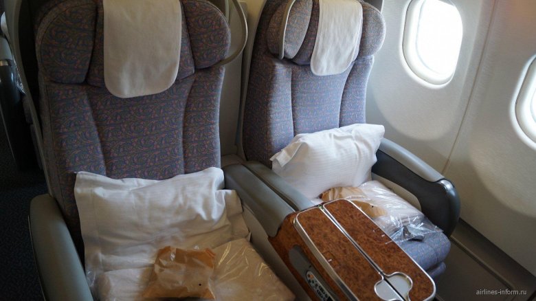 Бизнес класс эмирейтс боинг 777
