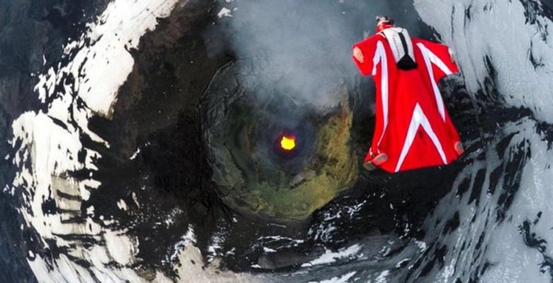 В жерле вулкана