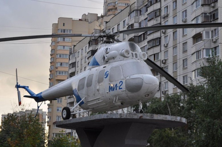 Памятник вертолету ми 2 жулебино