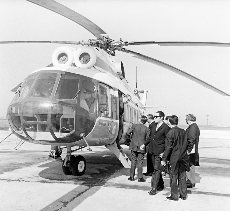 Михаил леонтьевич миль вертолет ми