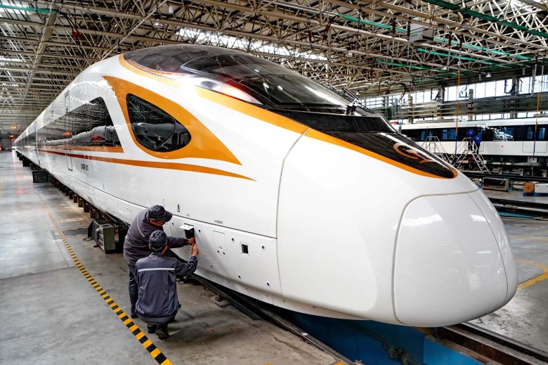 Китайский скоростной поезд фусин