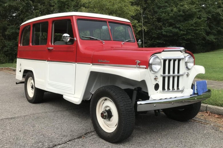 Willys jeep station wagon
