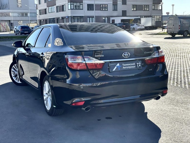 Тойота камри 55