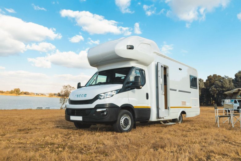 Ивеко дейли автодом салон