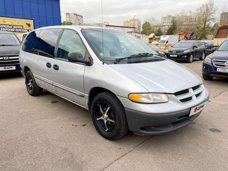 Додж караван 2000