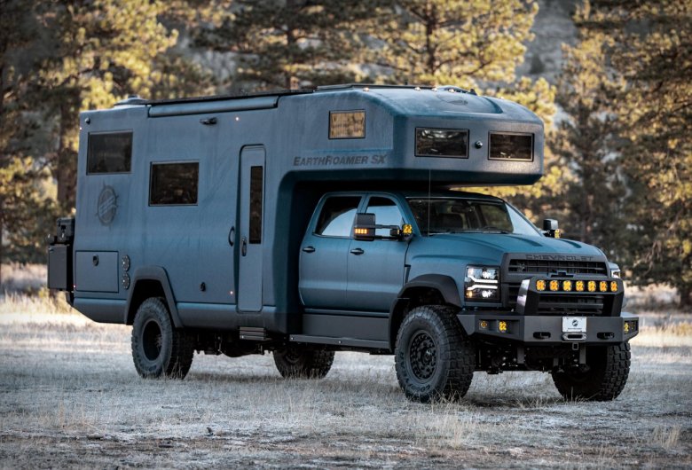 Ford f550 earthroamer.