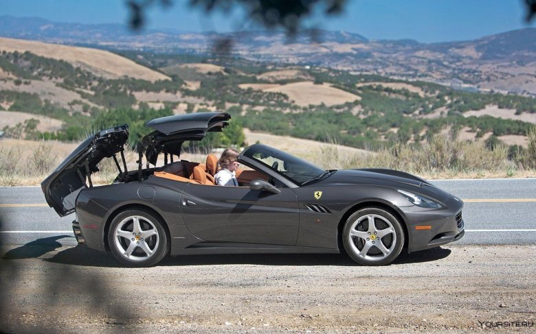 Феррари калифорния 2009