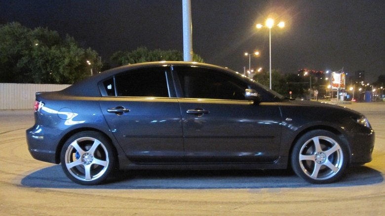 Mazda 3 bk r18 седан
