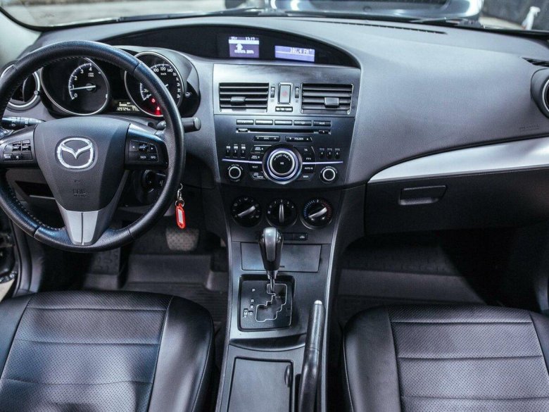 Мазда 3 bl рестайлинг салон