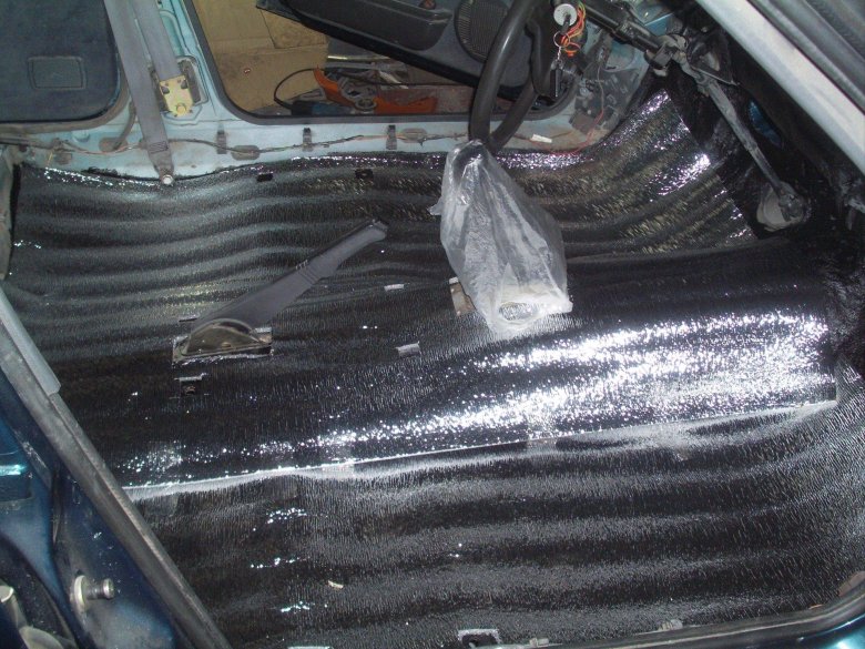 Шумоизоляция автомобиля резиновая