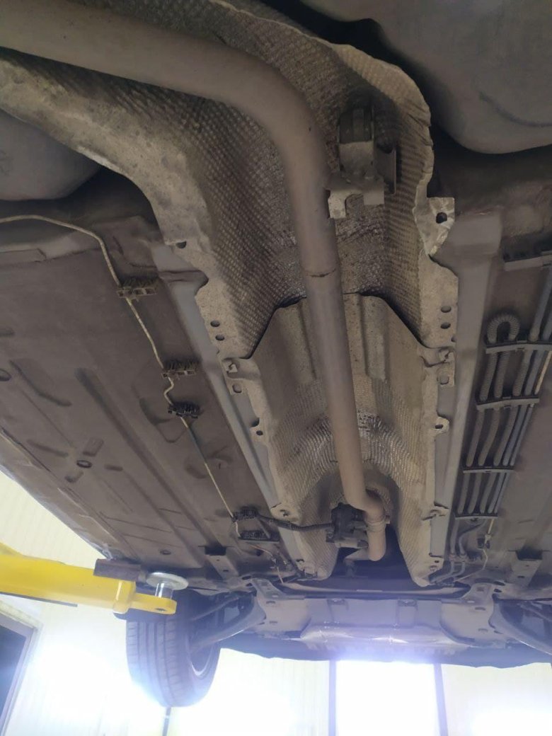 Днище автомобиля