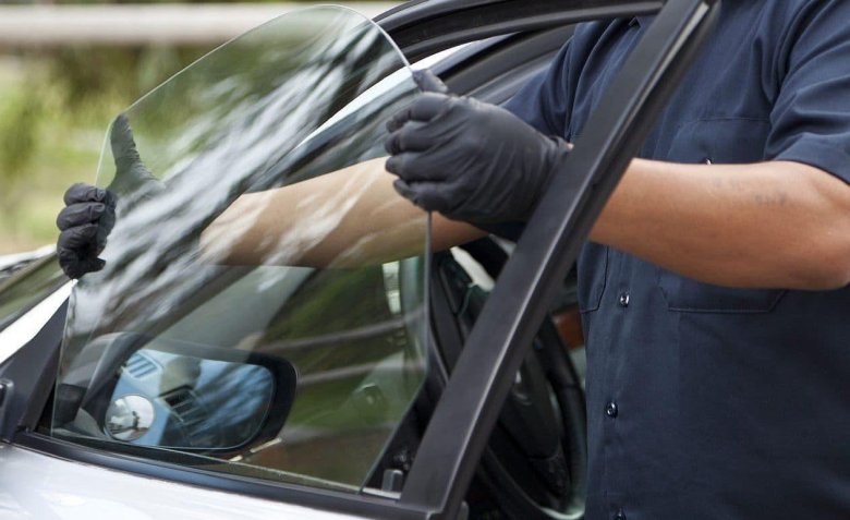 Windshield repair auto glass