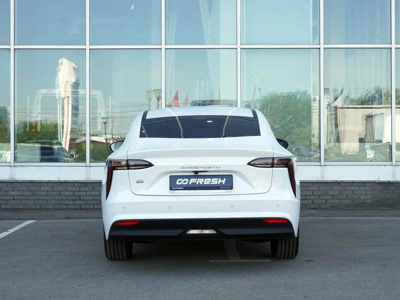 Белый faw bestune b70