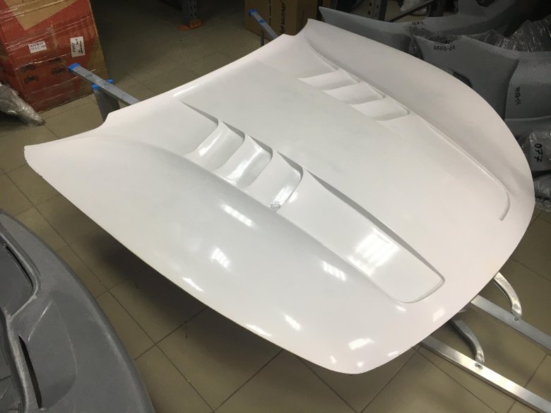 Капот стеклопластик is250