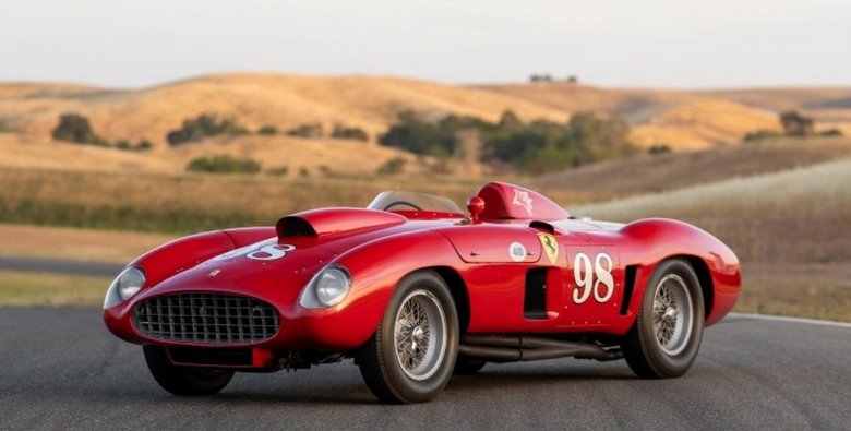 Автомобиль ferrari