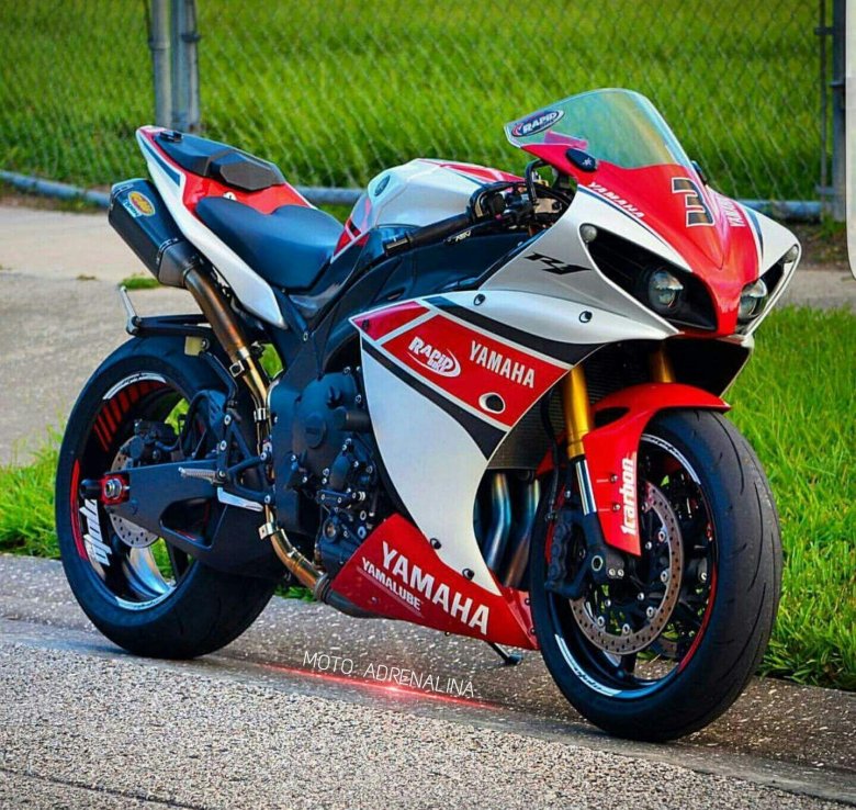 Yamaha yzf-r1