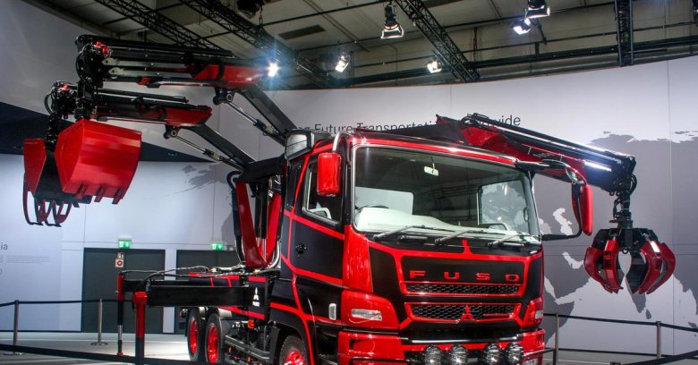 Mitsubishi fuso super great