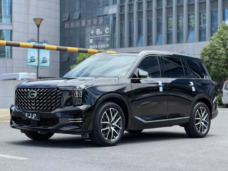 Китайский внедорожник gac gs8
