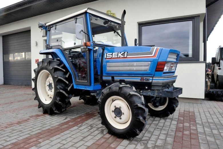 Японский минитрактор новатрак