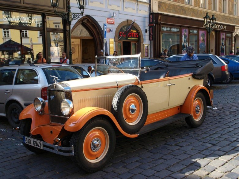 Автомобиль прага