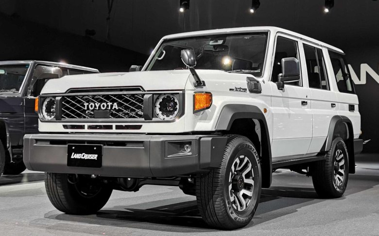 Toyota landcruiser 70 series