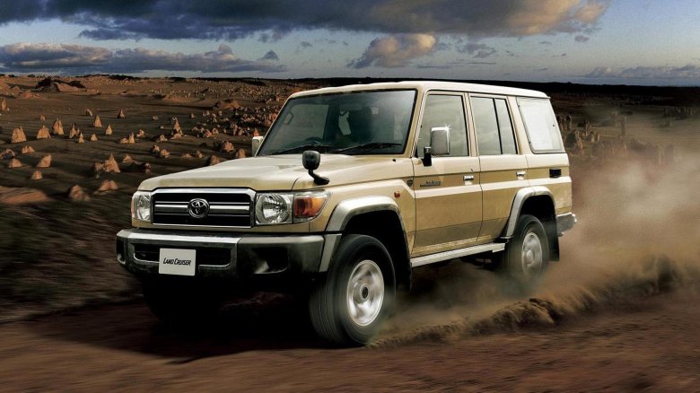 Toyota land cruiser 70 2017ттх
