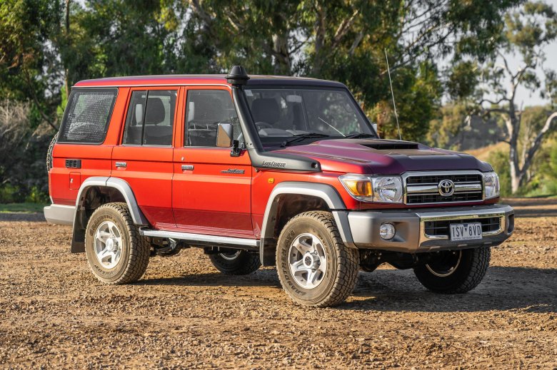 Toyota land cruiser 70 2022