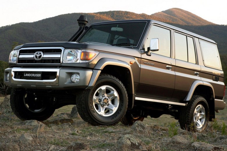 Toyota land cruiser 76