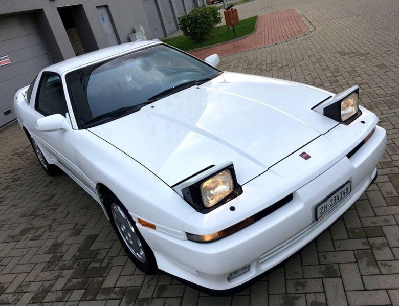 Toyota supra 1990