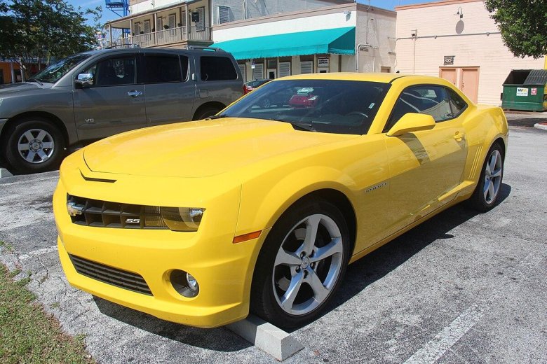 Chevrolet camaro 2