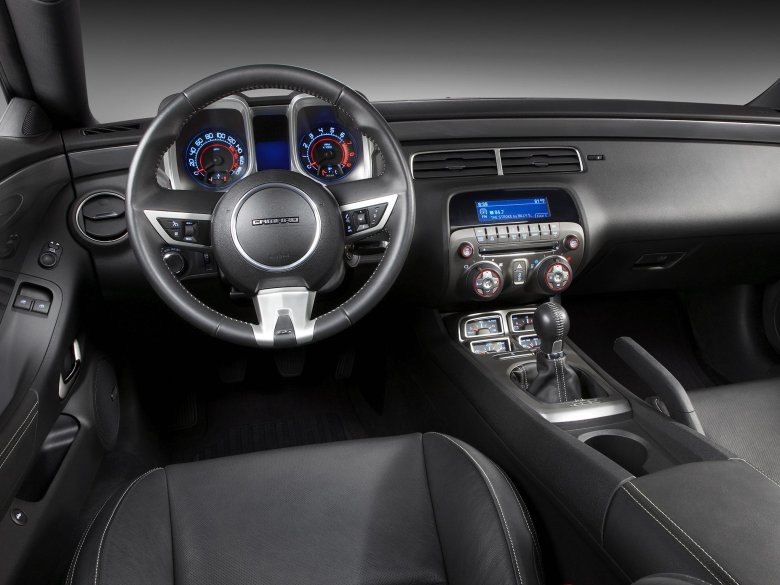 Chevrolet camaro 2010 interior