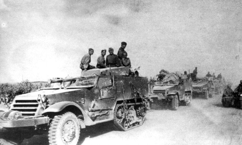 Полугусеничный бронетранспортер м3