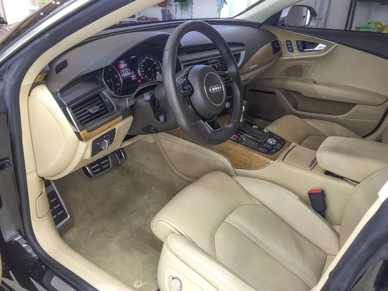 Audi a7 2016 салон