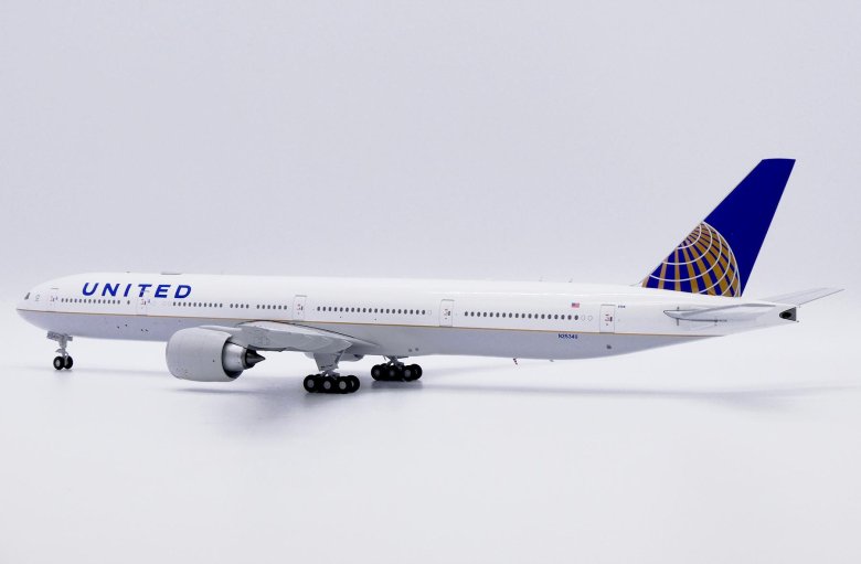 Boeing 777-300er united airlines